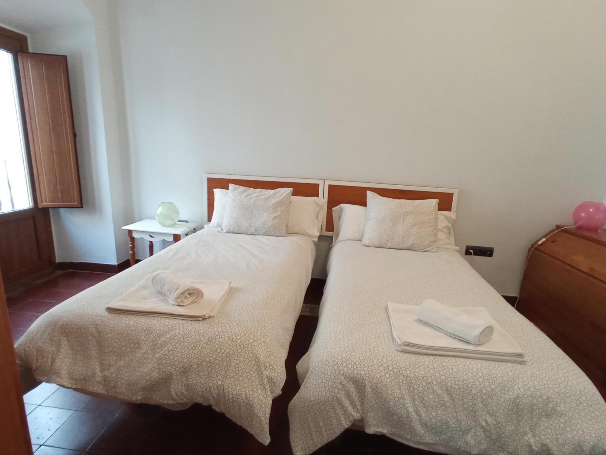 Apto La Almena 2 Junto A Plaza Mayor,2 Habitaciones,Parking Gratuito Caceres Luaran gambar